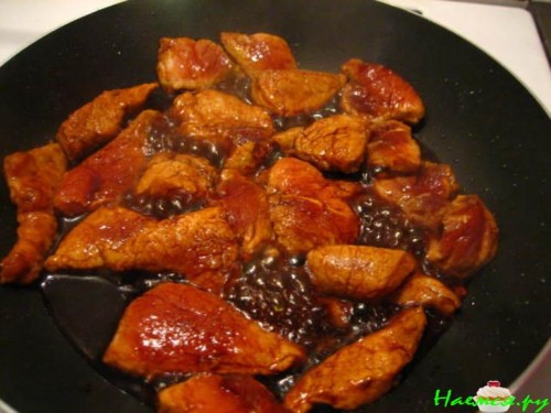 Свинина по-китайски с овощами и шампиньонами