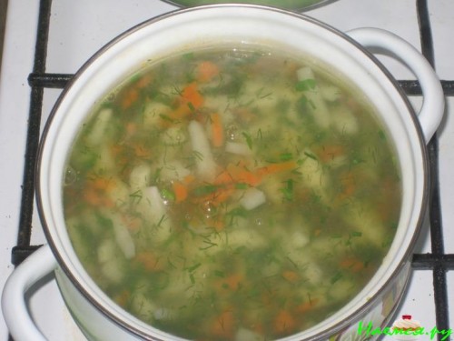 Супчик с яичком (легкий супец)