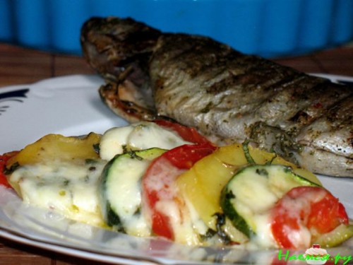 Картофельно-цуккини-томатная запеканка