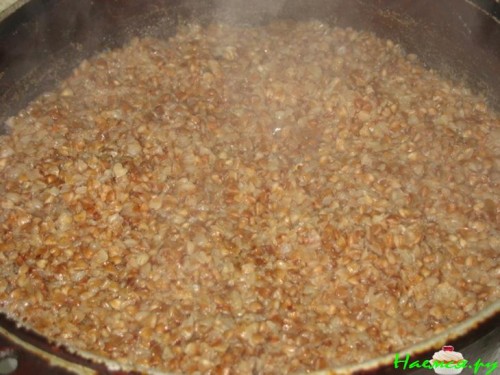 Гречневый "плов" с куриными крылышками