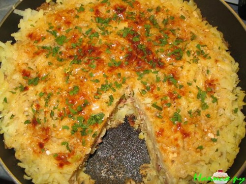 Картофельная запеканка с квашеной капустой