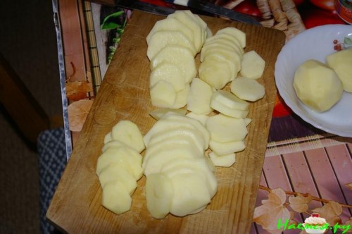 Картофельная запеканка с фаршем и сметаной