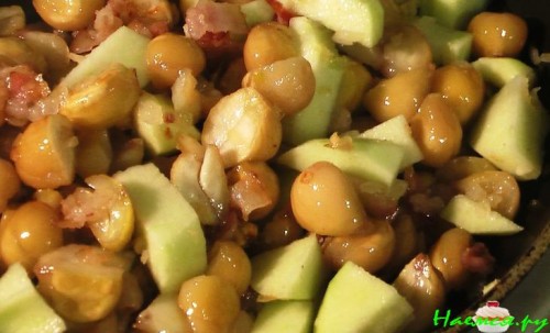 Утка с каштанами