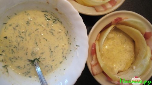 Картошечка запеченая в сметанном соусе с беконом