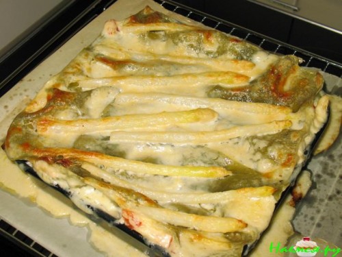 Лазанья с лососем и спаржей