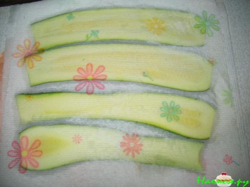 Рисовая запеканка с кабачками и консервированной рыбкой