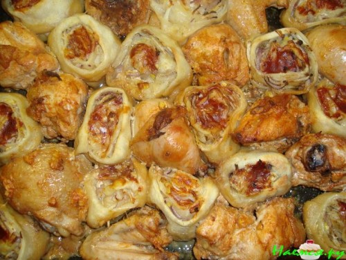 "Двойная радость" с луковыми розами