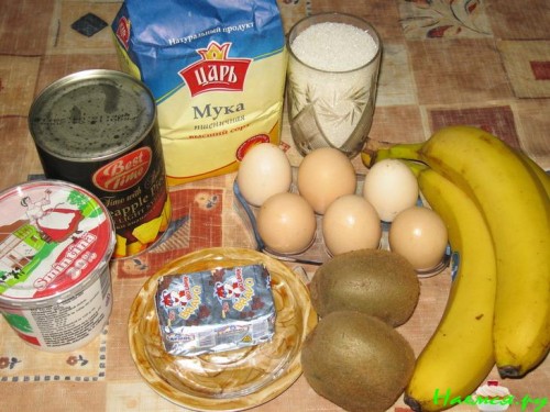 Торт бисквитный с творожным кремом