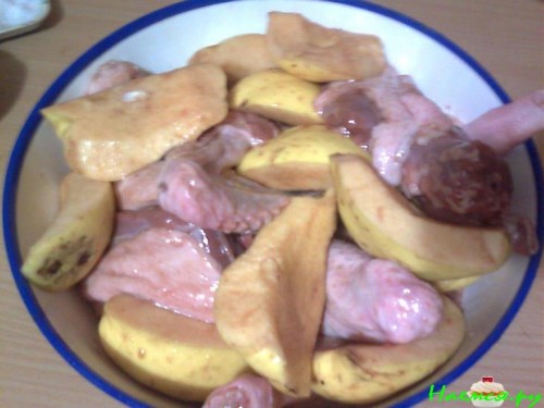 Утка с айвой