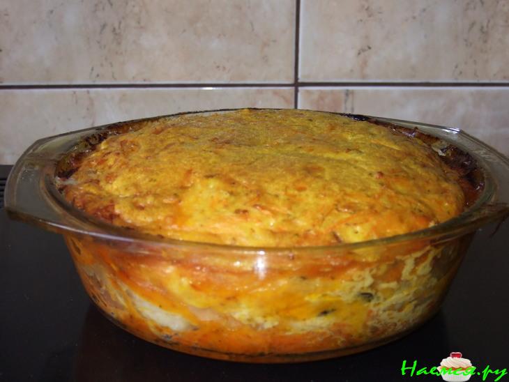 Рыбный 'торт' с черносливом