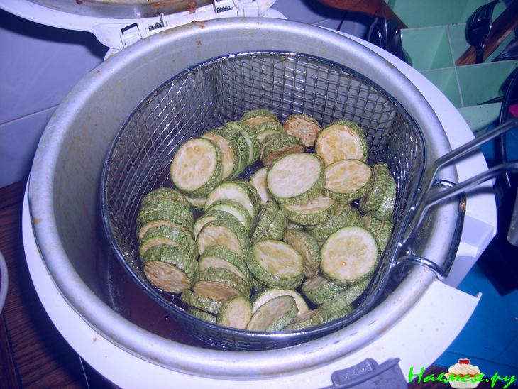 Яхния из кабачков