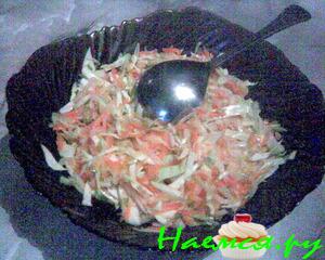 Полезный салат с кольраби