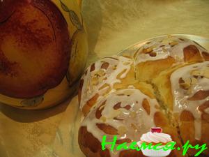 Булочки с фаршированными абрикосами