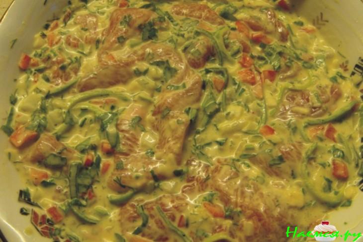 Свинина в кляре с овощами