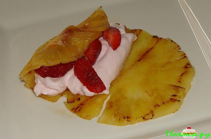 Ананасовые рулеты