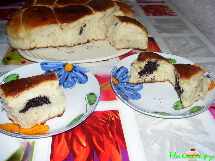 Пирог из дрожжевых булочек 