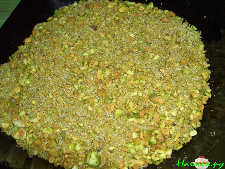 Пахлава с фисташками