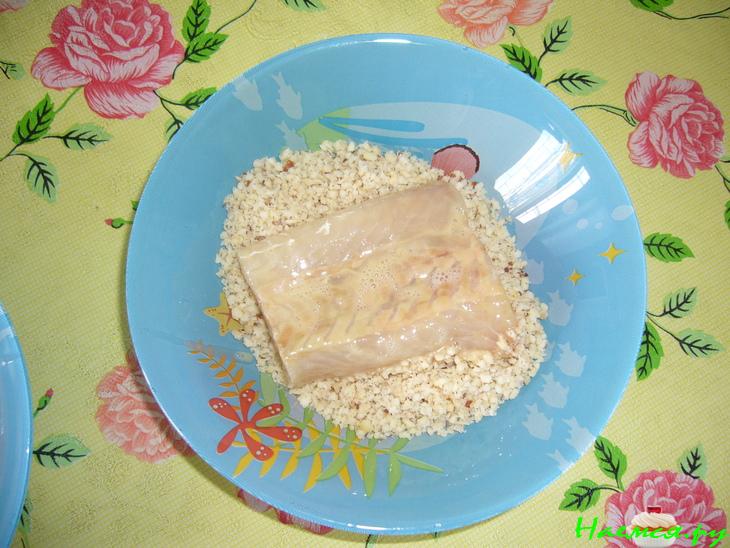 Рыба в ореховой панировке