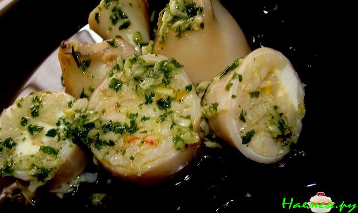 Фаршированные кальмары...вкууусно ))