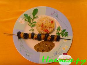 Брошет из морских гребешков и чернослива Брошет из морских гребешков и чернослива