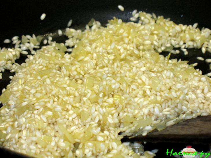 Рисовые тимбали с моцареллой (Sformatini di riso alla mozzarella)