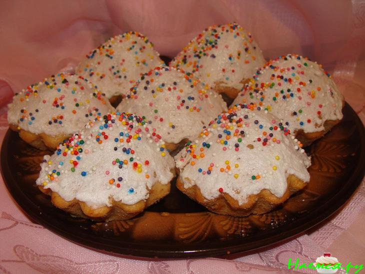 Праздничные кексы с ароматом лимона и корицы