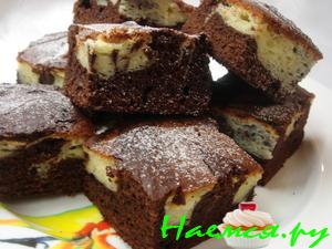 Шоколадная выпечка со сливочным сыром Шоколадная выпечка со сливочным сыром