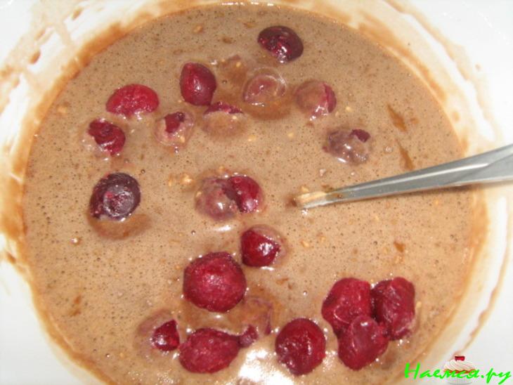 Шоколадный пирог с вишнями (вариант)