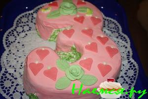 Торт Медовый покрыт мастикой Торт Медовый покрыт мастикой