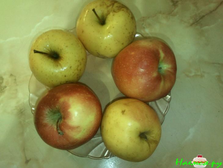 Шарлотка с печеньем