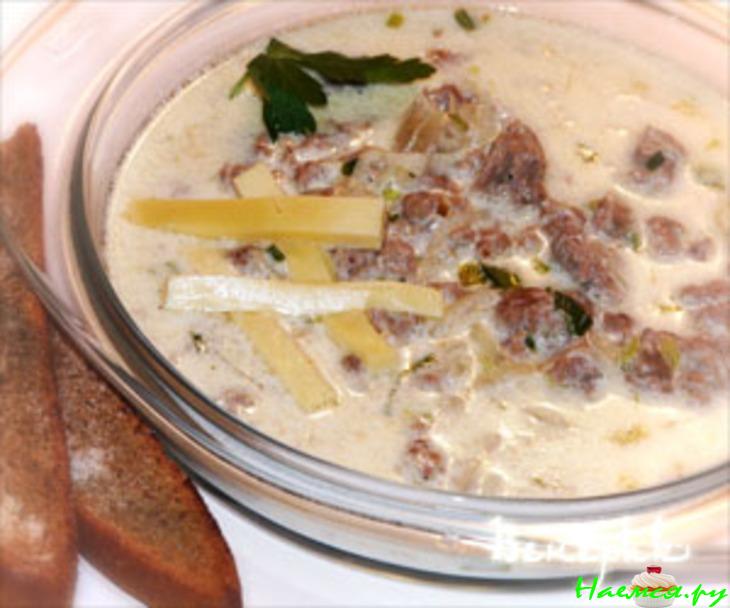 Сырный суп с мясным фаршем