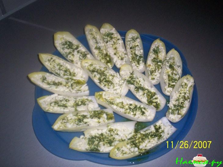 Закуски "Шикоре-лодочки"