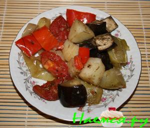 Запеченные овощи с розмарином