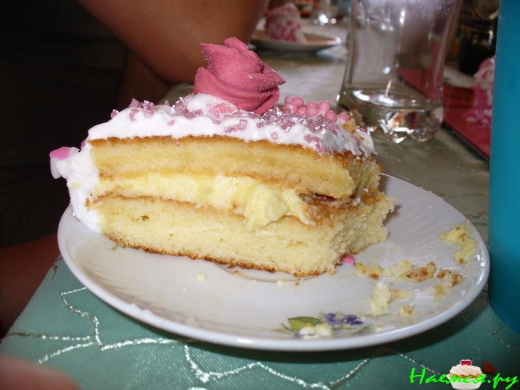 Торт 'Цветок' на День Рождения доченьки