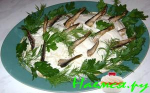 Салат шпротный "Рыбки в пруду"