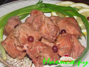 Свинина с клюквой запечённая в рукаве
