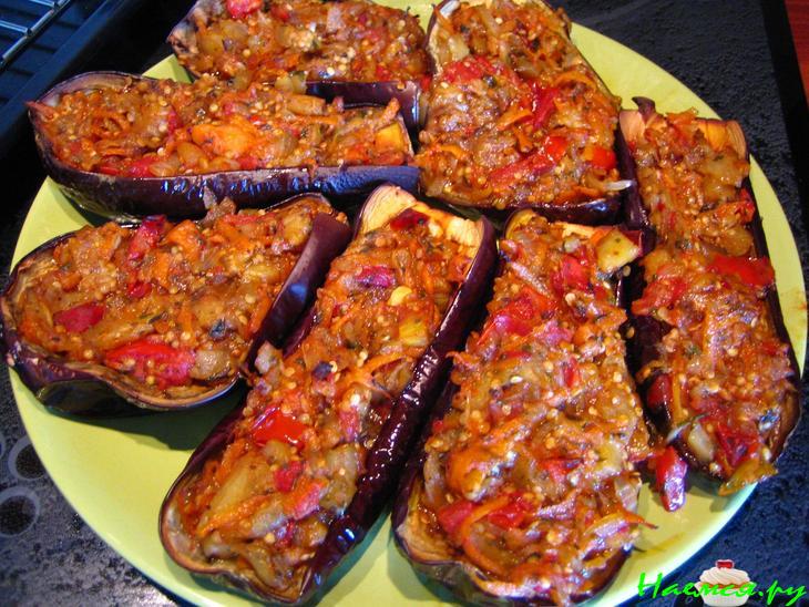 Лодочки из баклажанов