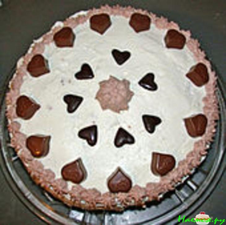 Торт с грушами, маком и марципаном 