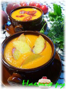 Суп из паприки с персиками