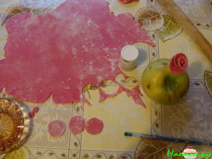 Торт с украшением из мастики (вариант) Торт с украшением из мастики (вариант)