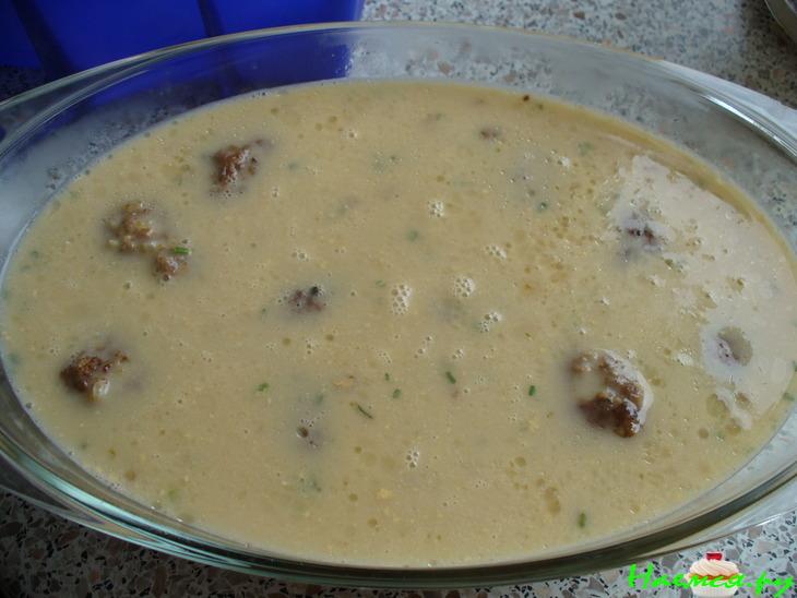 Котлеты с овсяными хлопьями в грибном соусе