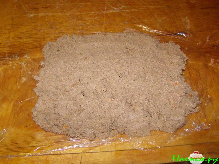 Печёночный паштет со сливочным маслом