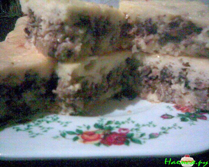 Пирог с шампиньонами и сыром