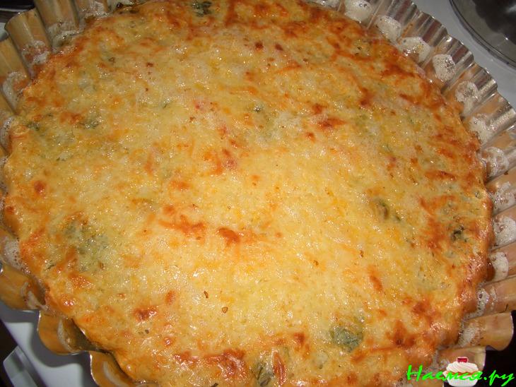 Грибной пирог с луком и сыром