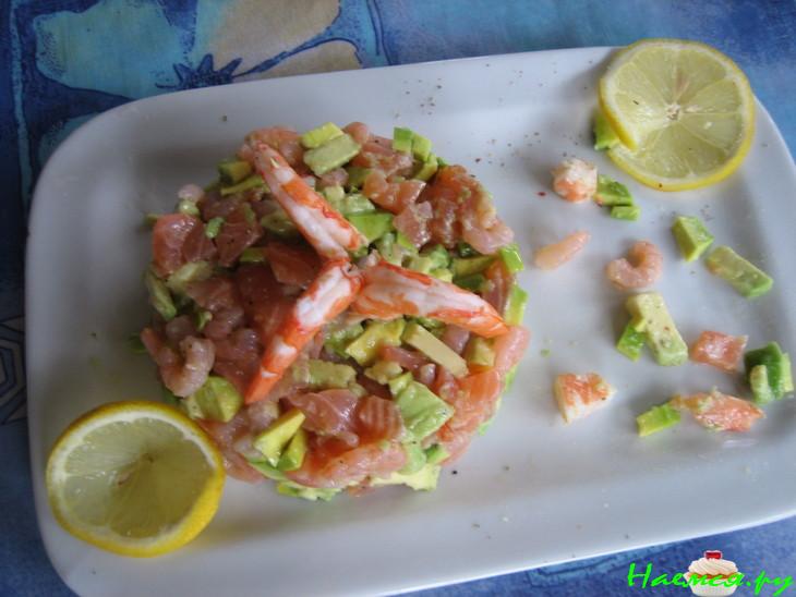 Лёгкий салатик с малосольной форелью Лёгкий салатик с малосольной форелью