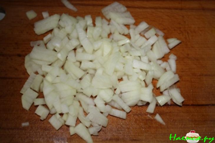 Куриные желудки в сметане