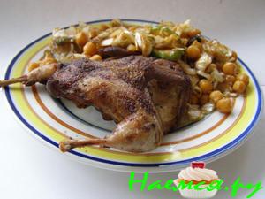 Перепелки с чесноком