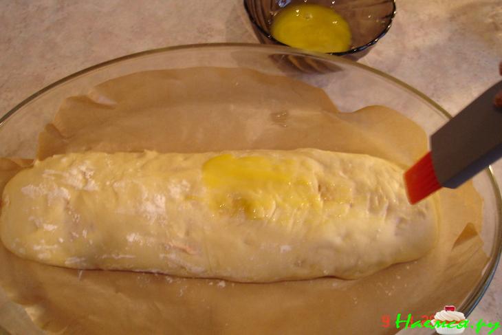 Батон с начинкой