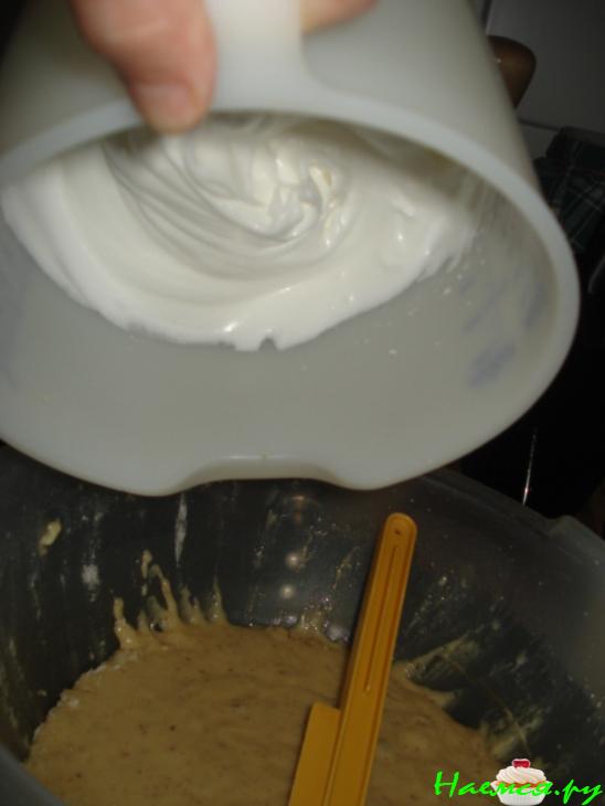 Торт "Снежная королева" (с посвящением моей доче и Мите - у них день варенья в сентябре!)