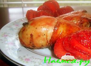 Куриные голени в клубничном барбекю